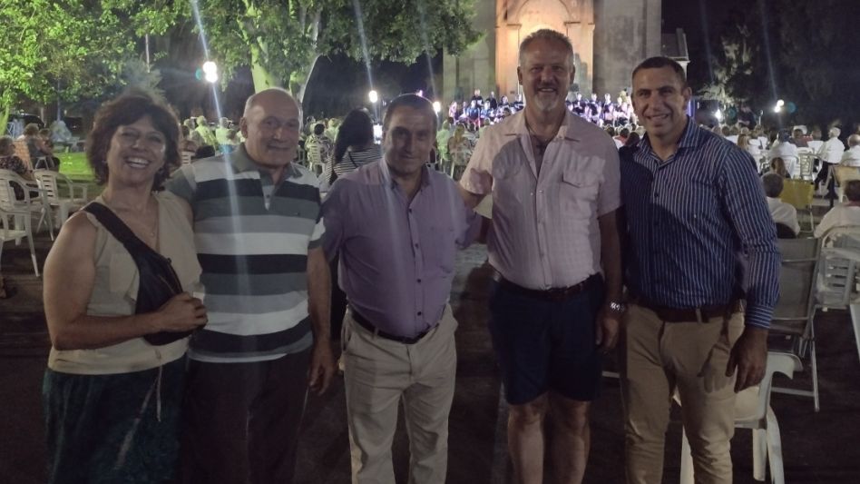 Un paseo de la historia de Colonia Nievas por las aldeas de Entre Ríos junto al intendente y funcionarios. GENTILEZA OSVALDO BUGLIESE