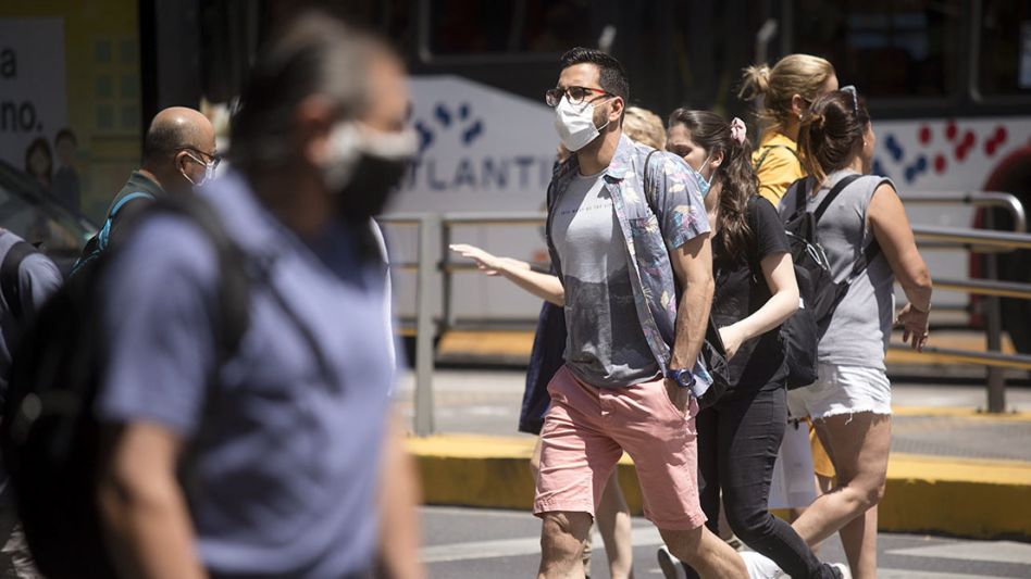 El Gobierno prorrogó la emergencia sanitaria por un año: quiénes deben permanecer aislados