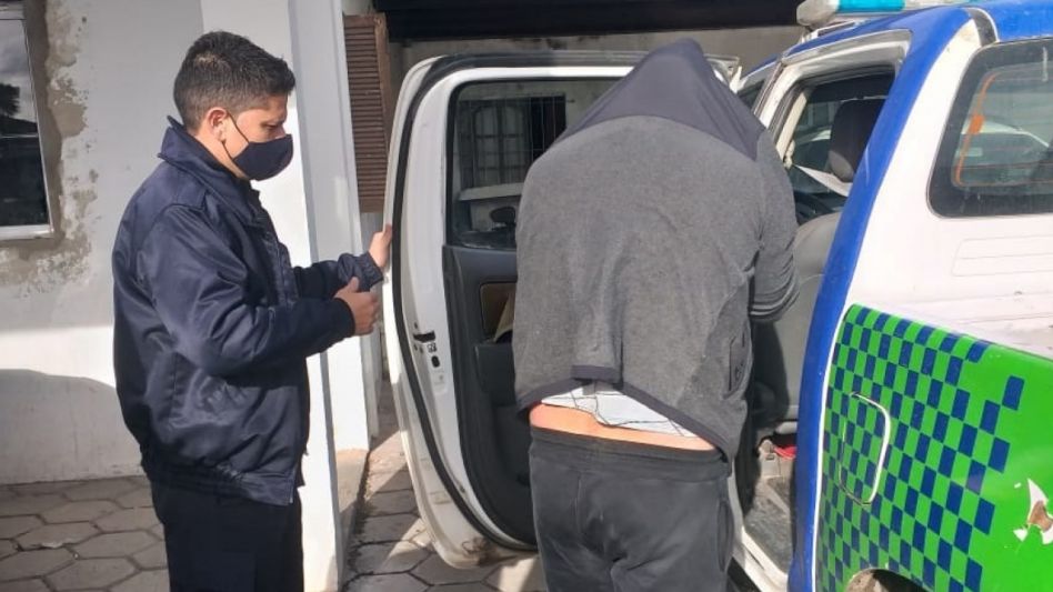 Oscar Mauricio Blanco se llama el imputado. Trabajaba en el Hospital Pintos como enfermero, el lugar donde había sido detenido el pasado 25 de junio. ARCHIVO/EL TIEMPO