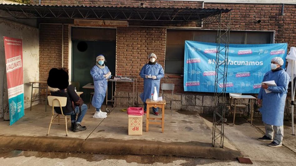 En la posta de testeos que funciona en la sede de Zoonosis Rurales se realizaron ayer 170 hisopados. Esta semana, inclusive el último día del año trabajarán en el horario de 7 a 12 horas.  