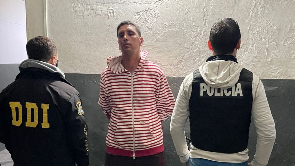 Un vendedor ambulante que fue arrestado luego de haber matado a otro. El hecho se produjo en septiembre de este año. ARCHIVO/EL TIEMPO