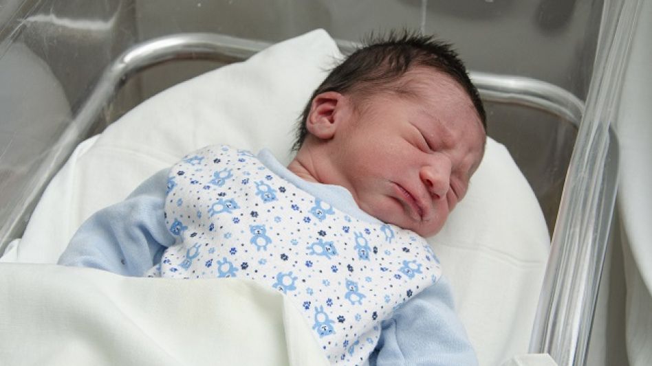 A la hora tres de ayer, en el Hospital de Niños, se produjo el primer nacimiento en Azul del año 2022: un varón que se llama Dominic Emanuel Franco.