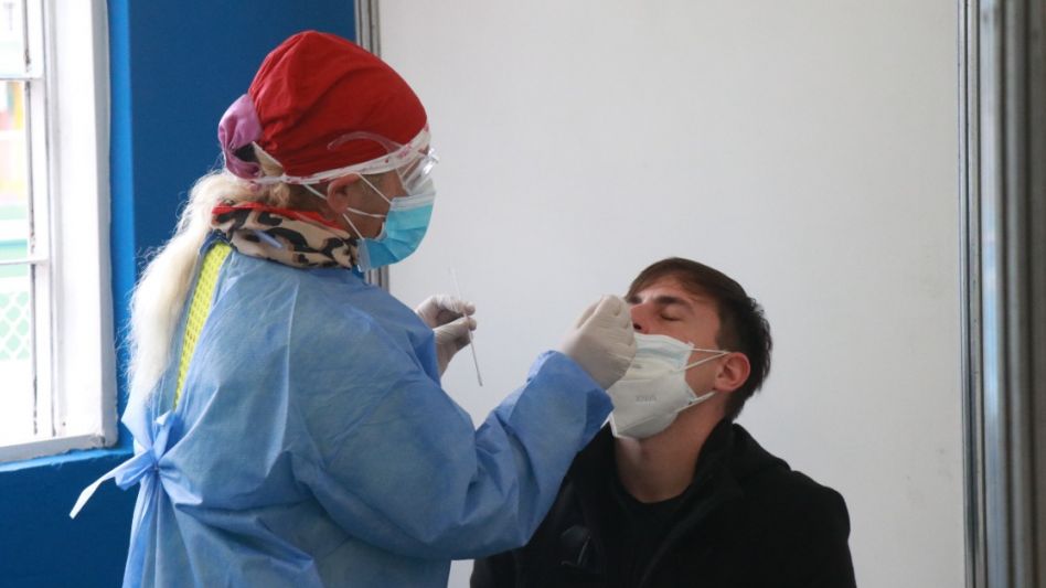 Hubo 23 muertos y 20.502 nuevos contagios de coronavirus en Argentina