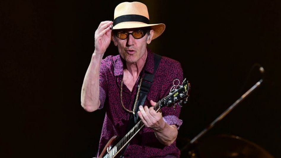 Skay cumple 70: mucho más que el autor de los riffs que se corean