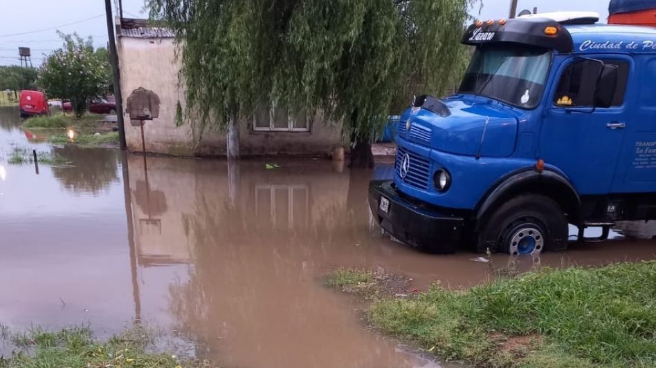Las lluvias complican al interior: cortes de rutas, casas inundadas y evacuados