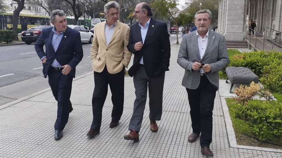 La Comisión de Enlace de Entidades Agropecuarias le   exigió al Congreso que resuelva sobre las retenciones   