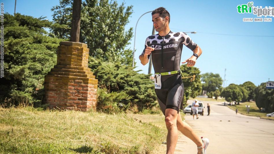 Azul se prepara para un fin de semana a puro triatlón