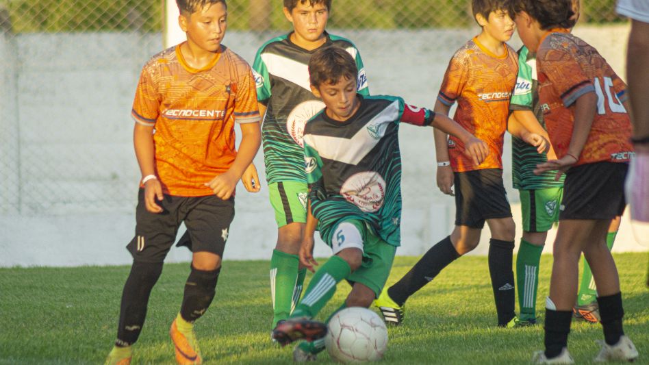 Volvió el fútbol después de la lluvia
