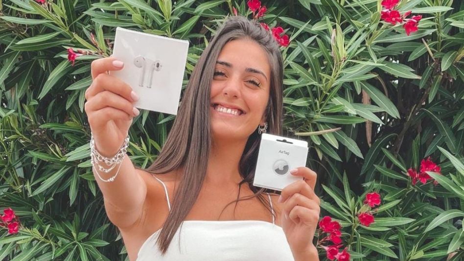 Flor Lugo es una joven azuleña de 22 años que se desempeña como profesora de danza en niveles infantiles junto a su madre