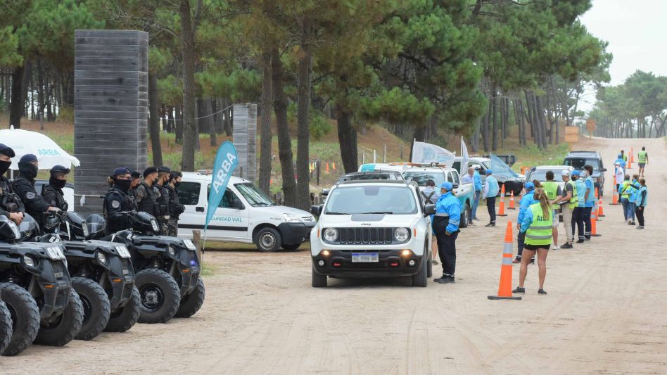 La mitad de los vehículos de lujo controlados por ARBA en exclusivo parador de Pinamar tenían deudas tributarias