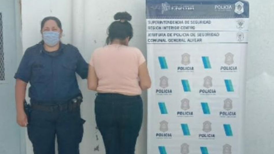 La joven que fue aprehendida vive en José C. Paz. Ayer fue indagada y se negó a declarar. ESTACIÓN DE POLICÍA COMUNAL/GENERAL ALVEAR