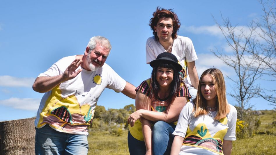 Chima junto a su familia estarán en el ciclo de música en Casa Malharro.           