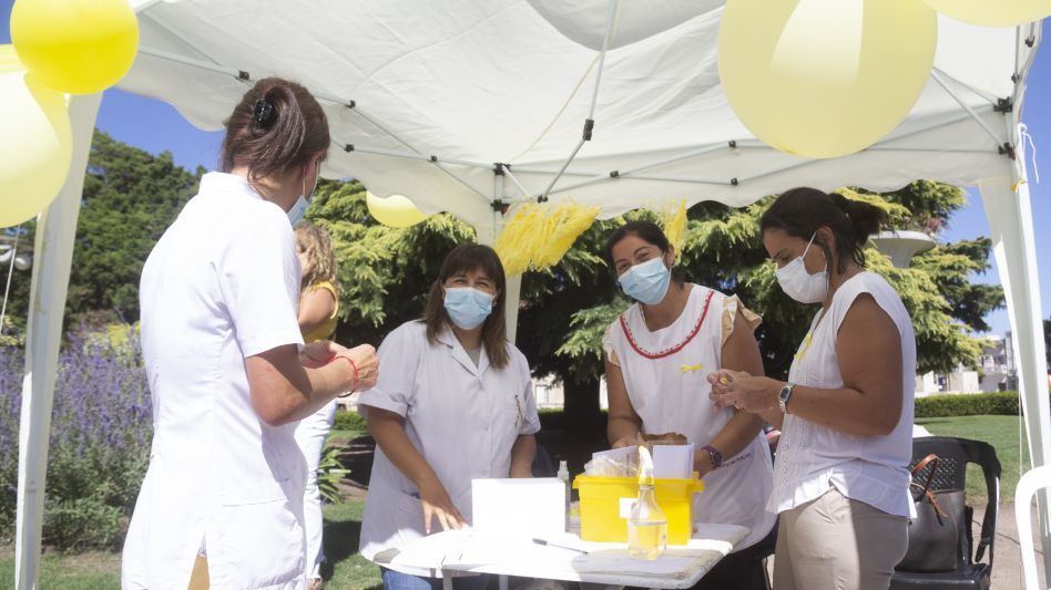 El pasado 15 de este mes se conmemoró el Día de la Lucha Internacional contra el Cáncer Infantil y en Azul se realizaron distintas actividades.      ARCHIVO/NICOLAS MURCIA