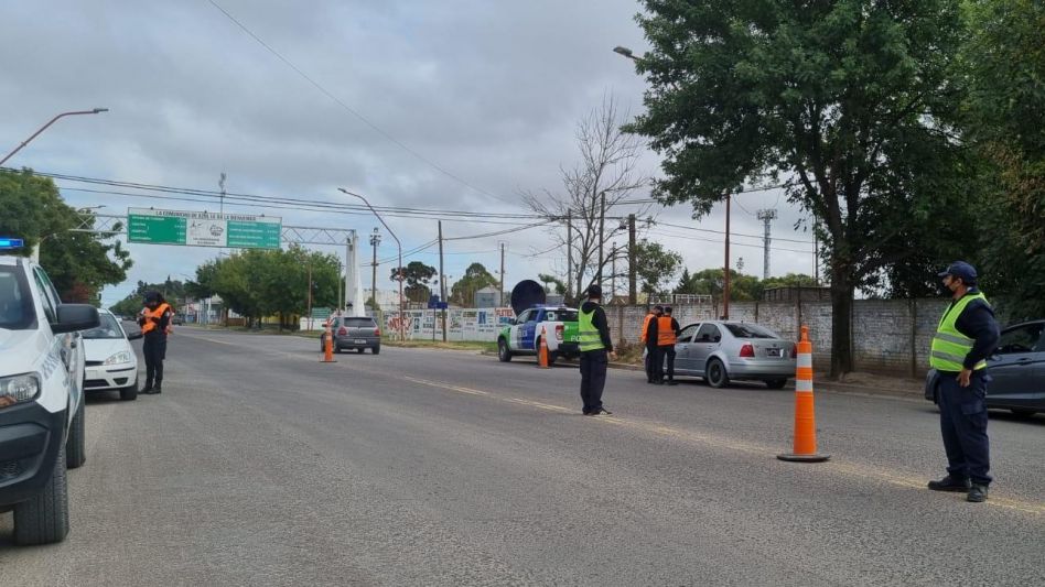 Ayer a la mañana se realizar4on operativos de control de tránsito en distintos puntos de la ciudad. PRENSA MUNICIPAL