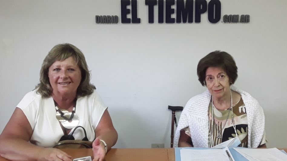 María Gurruchaga de Martínez y Leonor Sánchez de Hubrich cuando visitaron la redacción de diario EL TIEMPO. AGUSTÍN SCALCINI