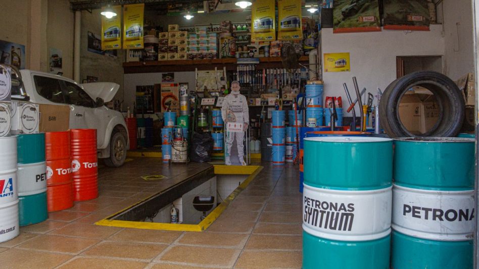 Lubricentro Azul y su excelencia en mantenimiento de autos 