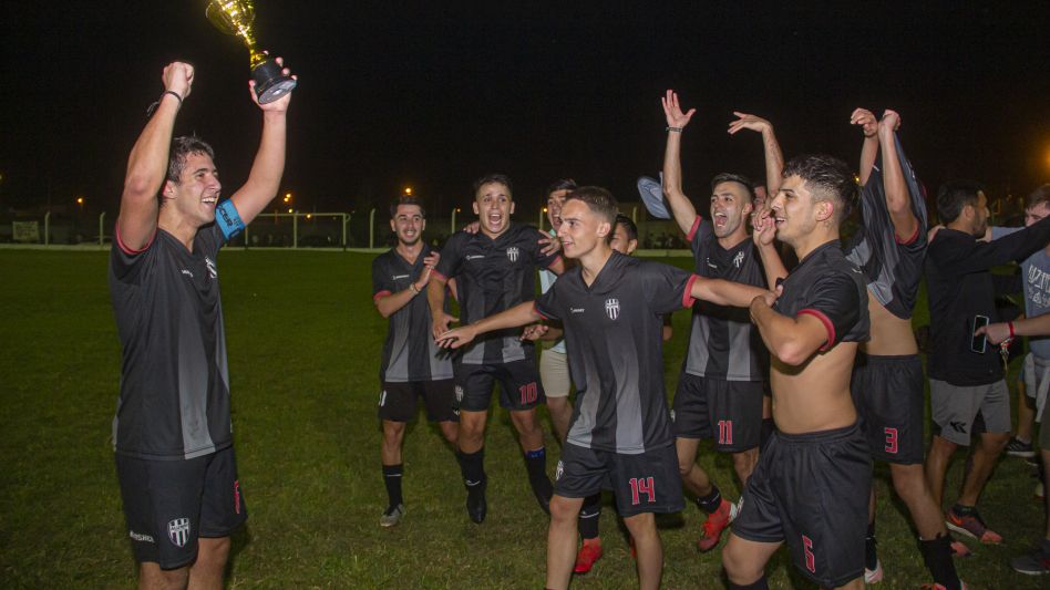  Alumni Azuleño tuvo un doble festejo 