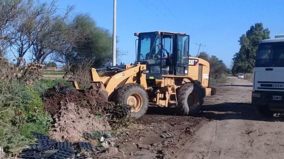 Trabajos de limpieza y saneamiento en el basural a cielo abierto