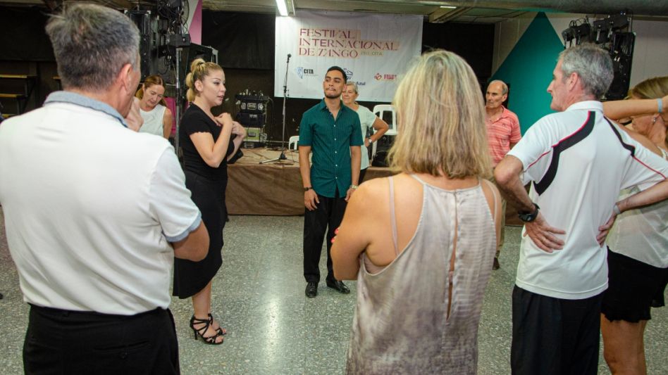 Clase abierta con Noelia Hurtado, en el SUMAC.