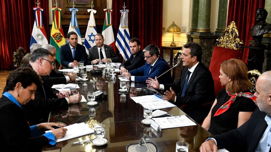 Massa recibió al vice primer ministro israelí, para conmemorar el 30° Aniversario del atentado a la Embajada de Israel 