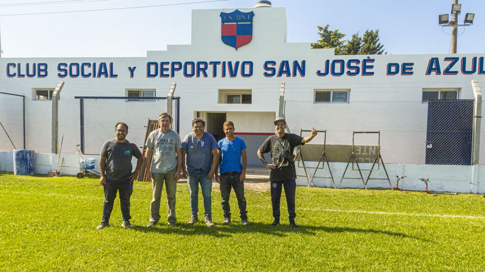 Los sueños se cumplen cuando uno se lo propone. Es por eso que en San José reina la felicidad ya que días atrás recibió la habilitación de su estadio. Foto: Nicolás Murcia.