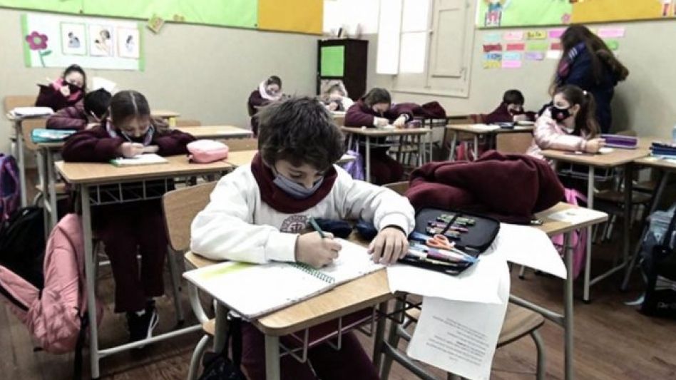 Nación: cada provincia decidirá si mantiene la obligatoriedad del barbijo en aulas