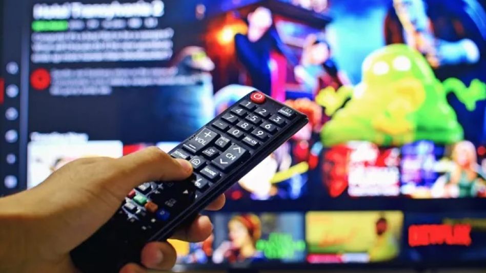 Netflix declara la guerra a los que comparten su cuenta y comenzará a cobrarlo