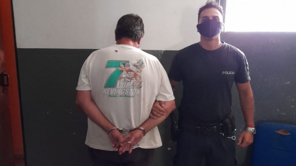   Aprehendidos por intentar robar placas en el Cementerio Municipal