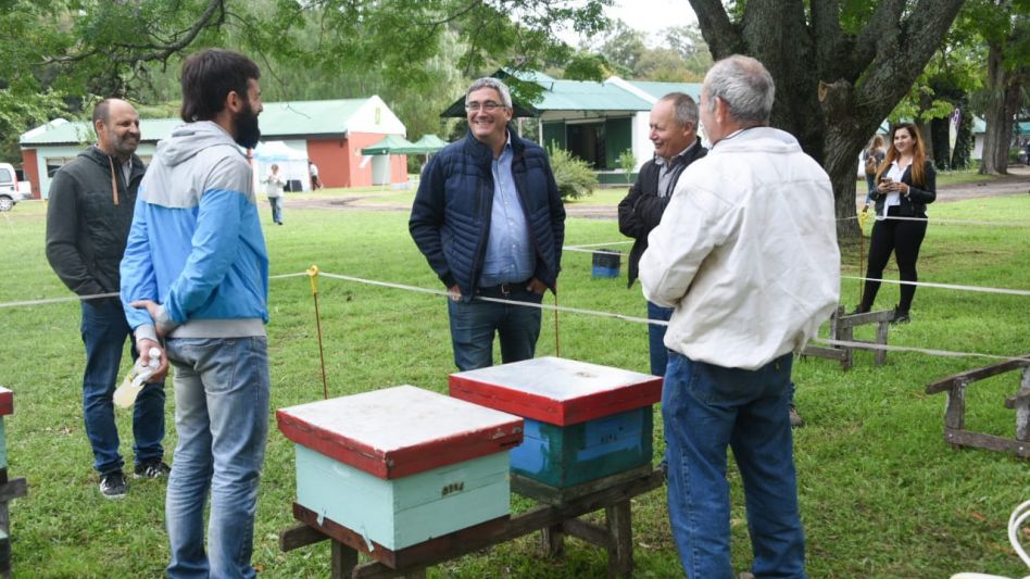 Rodríguez, en el encuentro apícola en General Belgrano.