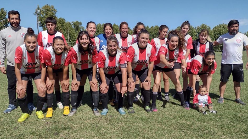 Las chicas de Porteño de Cacharí le ganaron a Boca por 14 a 1 y son una de las líderes del Apertura. 
