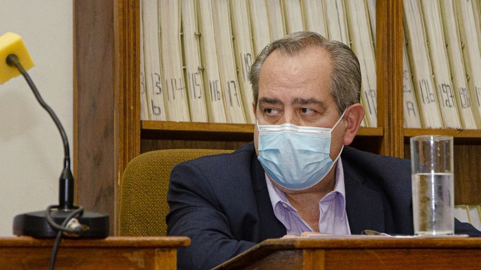 Juan Sáenz durante la sesión del pasado 9 de marzo cuando solicitó una licencia a su banca para poder asumir formalmente como el nuevo director del Hospital de Chillar. NACHO CORREA