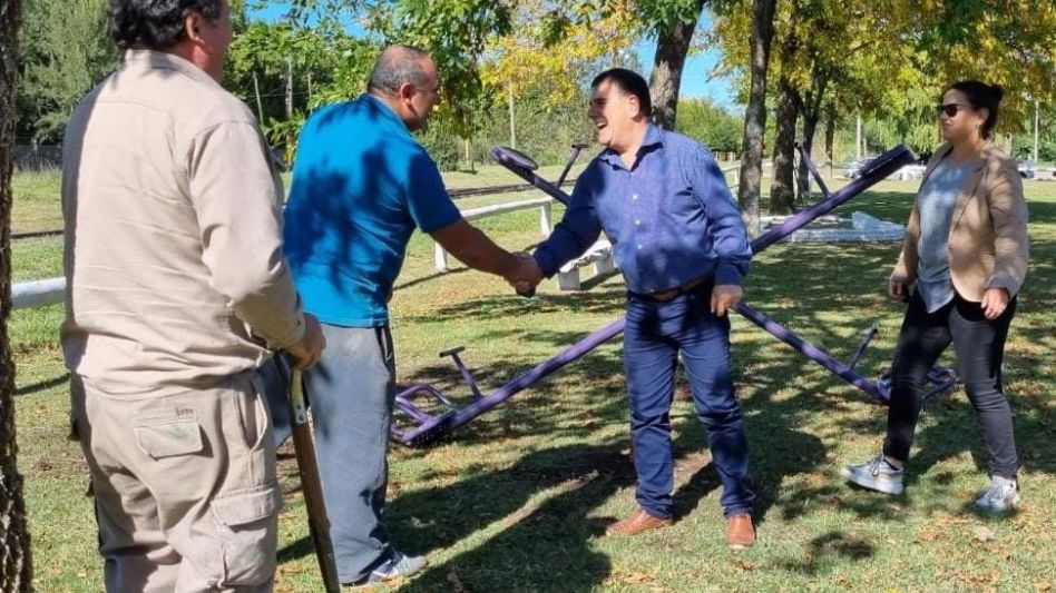 El intendente Bertellys recorrió obras 