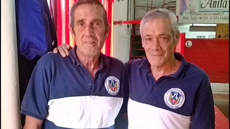Julio Hernando (derecha) estará presente en Junín. Foto: gentileza Facebook Notibochas.
