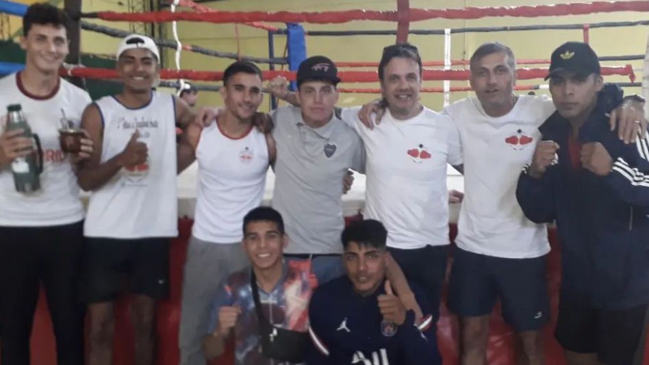 Se han programado 11 peleas amateurs con la presencia de representantes de la Academia de Box de Athletic. Foto: gentileza Athletic.