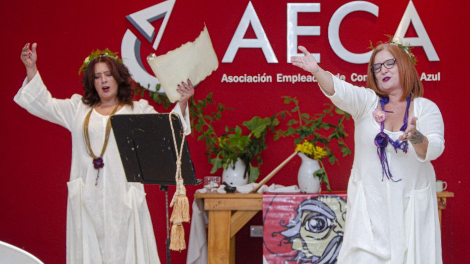 Mónica y Maribel, grandes artistas convocadas por la Asociación Civil Azul Ciudad Cervantina.    NACHO CORREA