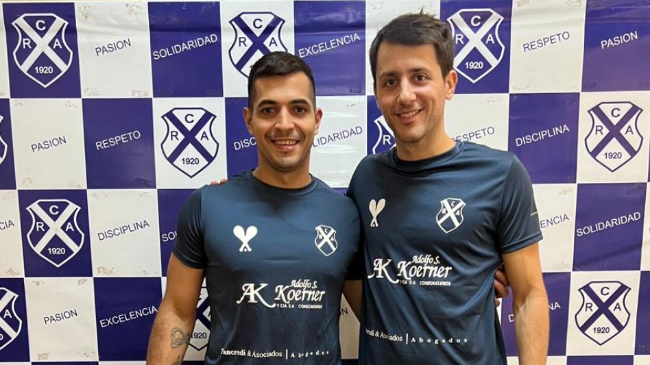 Rodrigo Aitra (derecha) en este certamen no jugará con Jonathan Miranda (izq.), quien será reemplazado por el tandilense Sebastián Inchausti. Foto; archivo.