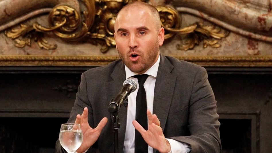 Tras las críticas internas, Guzmán ratificó el rumbo económico