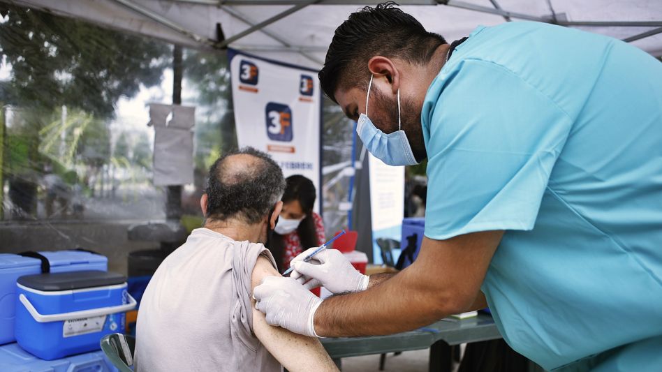 Casi el 60% de la población argentina no se aplicó dosis de refuerzo contra la Covid-19