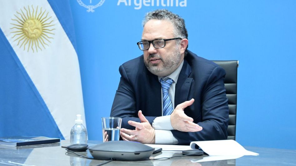 Alberto echó a Kulfas por una operación de prensa contra Cristina Kirchner