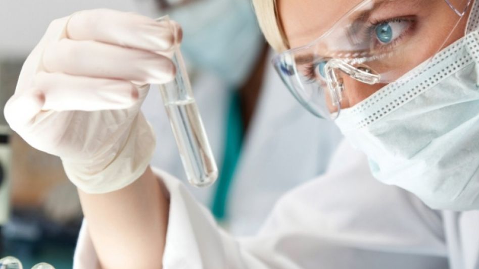  Al menos un 70% de los diagnósticos están   basados en algún estudio de laboratorio