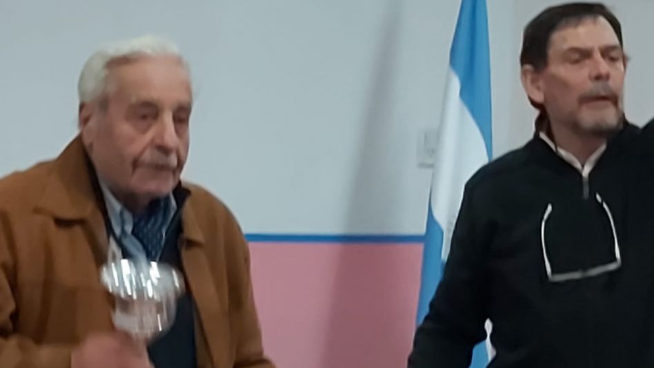Arla fue distinguido en la vecina ciudad.