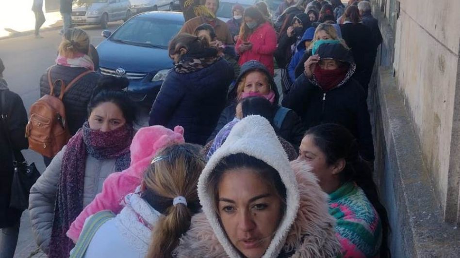 "En este momento tan difícil es realmente muy valioso   sentirnos tan queridos y acompañados por los azuleños"