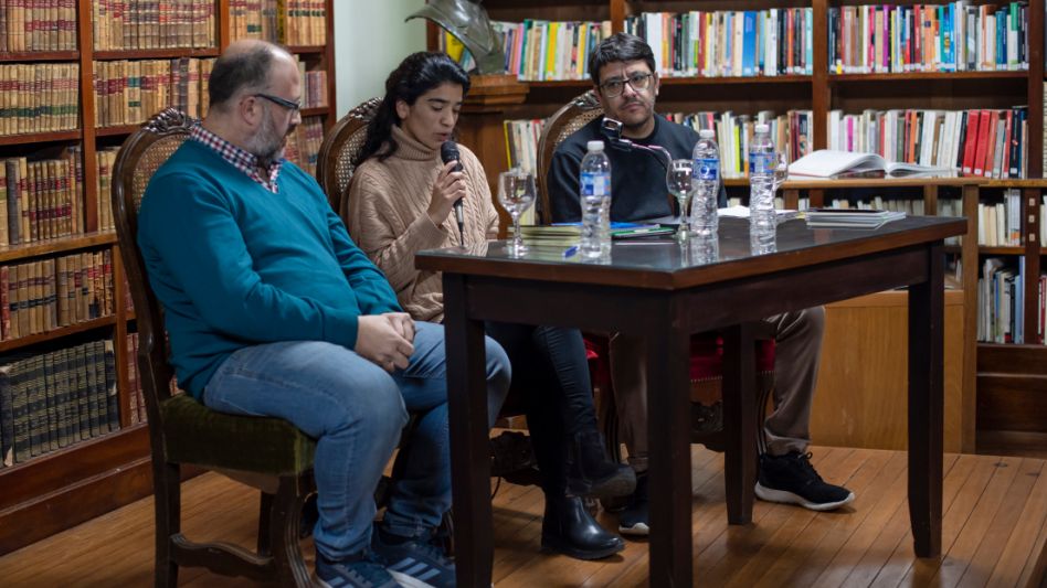 Días pasados se presentó el tercer libro de Victoria Ponce: Las visitas (Cuero). GENTILEZA DANIELA GARCÍA.