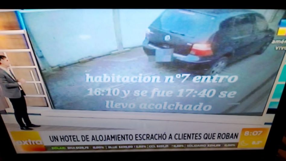 La decisión de los propietarios de un hotel alojamiento de esta ciudad de escrachar a clientes que se robaban objetos de las habitaciones se convirtió en noticia.