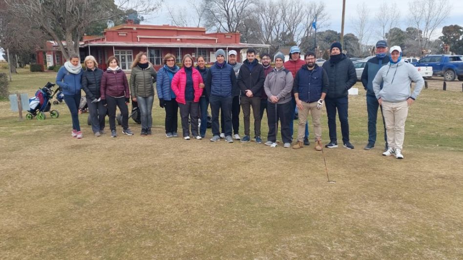 Golf: se jugó un torneo de principiantes 