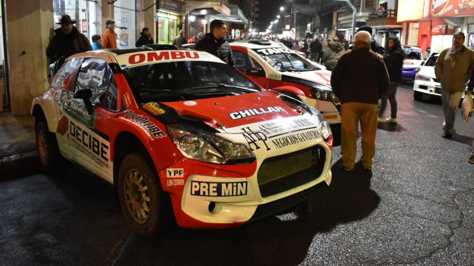 Tras varios años, el Rally regional volvió a correr en esta ciudad, donde el pasado viernes tuvo su largada simbólica. NACHO CORREA