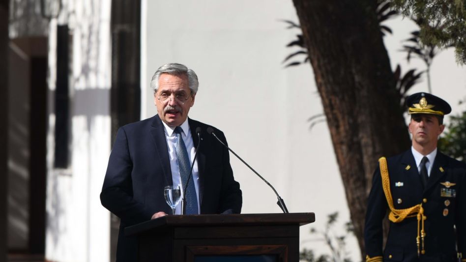 En Tucumán, el Presidente convocó a "derribar muros y comenzar a construir puentes"