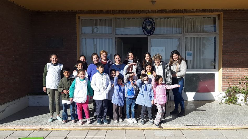 La comunidad educativa de la Escuela Nro. 25 esperan ansiosa la ayuda de la comunidad.    GENTILEZA EMILIANO TUINSTRA 