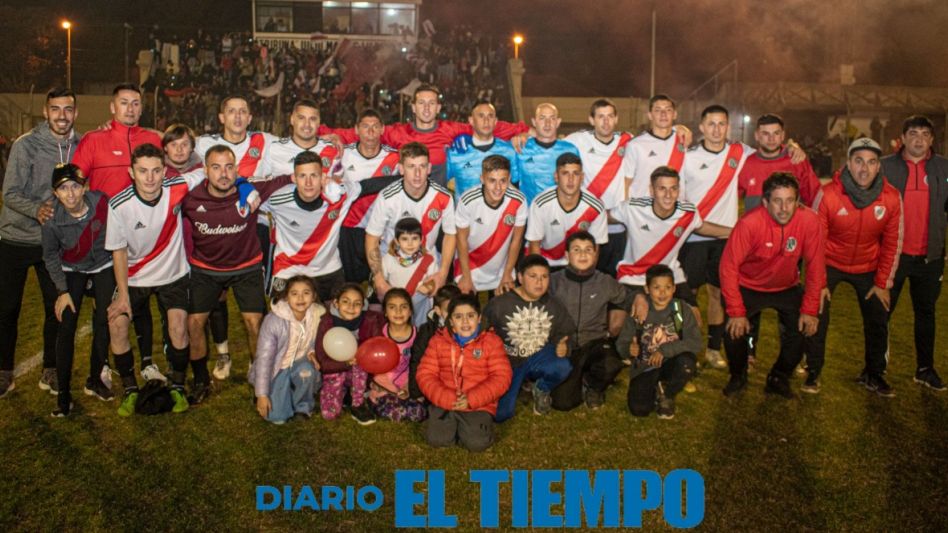 El ?Millo? también dejó en el camino a Sportivo Piazza. Foto: Nacho Correa.