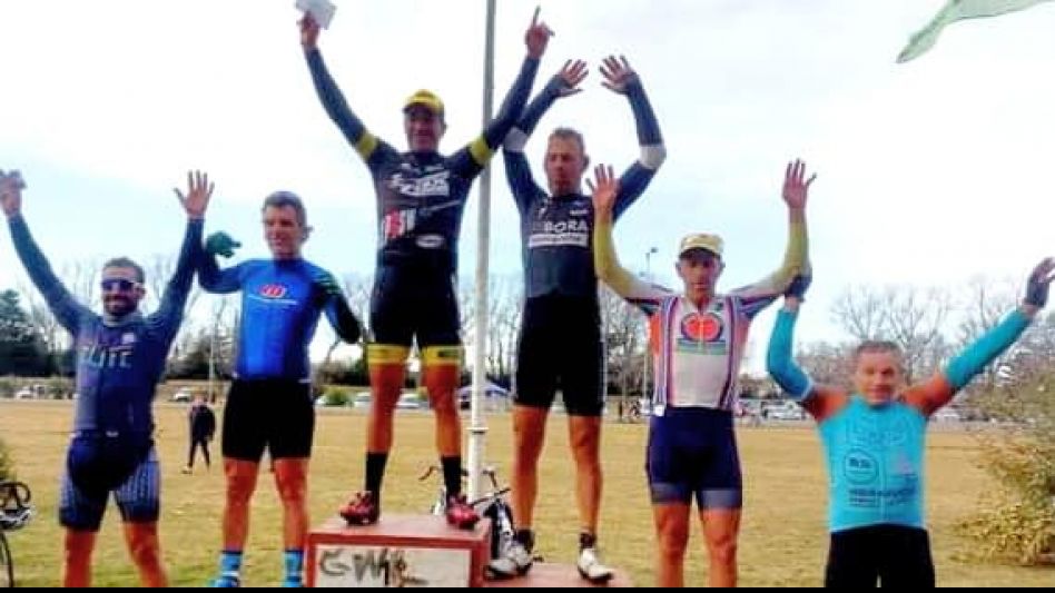 Fernando Vignau terminó segundo en el Master B en Tandil. 